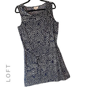 LOFT NWOT SLEEVELESS TIE WAIST DRESS NAVY BLUE & WHITE | SIZE: MEDIUM